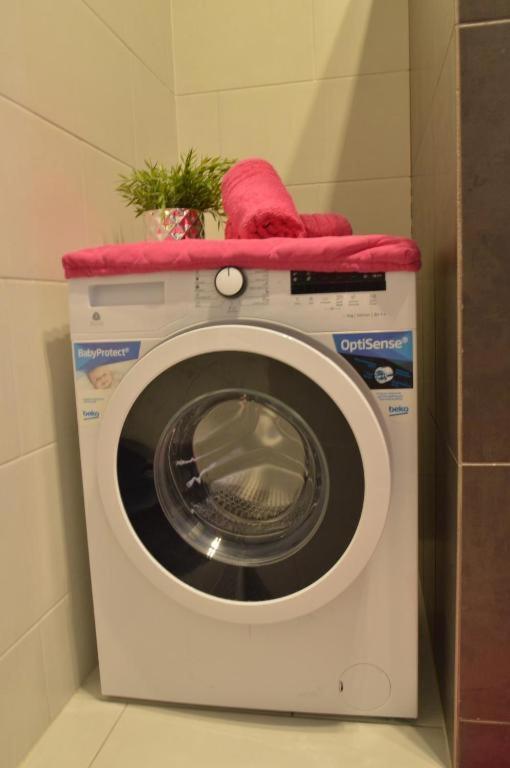 Fueredi Apartman Debrecen Luaran gambar